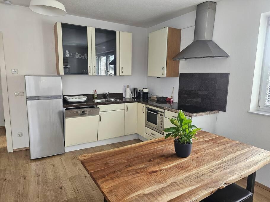 Gunskirchen - Wels Wohnung Екстериор снимка